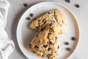 نان اسکون با چیپس شکلات